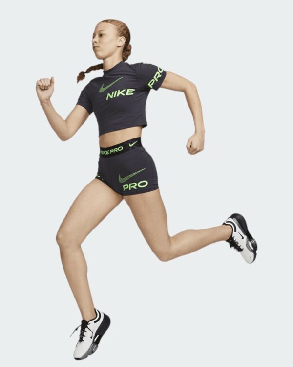 Nike Pro